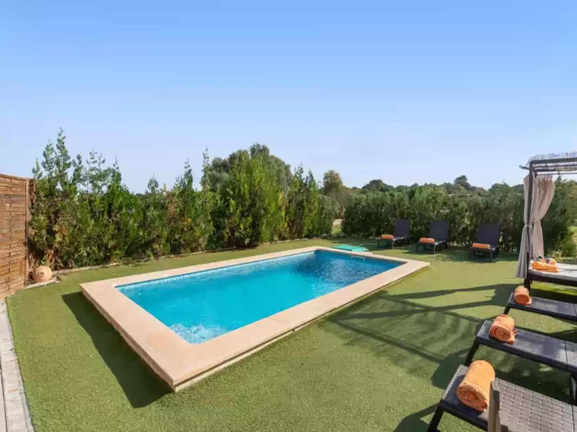 Enchanted With Private Pool Villa *